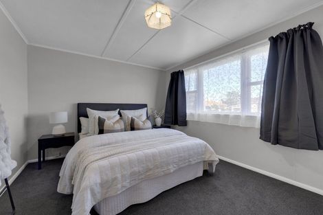 Photo of property in 16 Verel Street, Fairfield, Hamilton, 3214