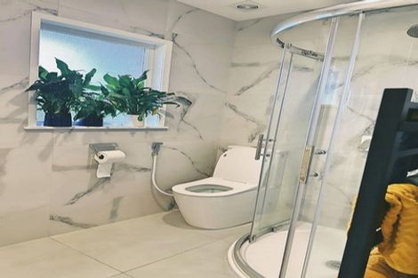 Photo of property in 3/43 Shakespeare Road, Milford, Auckland, 0620