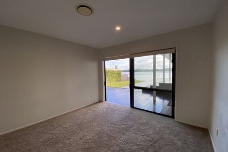 Photo of property in 62 The Terrace, Herald Island, Auckland, 0618
