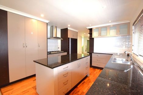 Photo of property in 14 Provence Esplanade, Te Atatu Peninsula, Auckland, 0610
