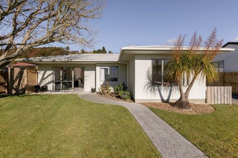 Photo of property in 84 Esmeralda Street, Welcome Bay, Tauranga, 3112