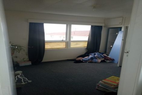 Photo of property in 6 Maratahu Street, Westown, New Plymouth, 4310