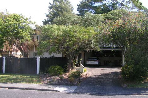 Photo of property in 13 Keldale Place, Forrest Hill, Auckland, 0620