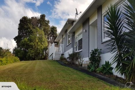 Photo of property in 1/58 Girrahween Drive, Totara Vale, Auckland, 0629