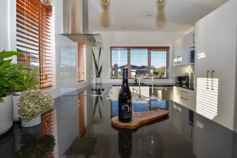 Photo of property in 50 Armstrong Avenue, Carterton, 5713