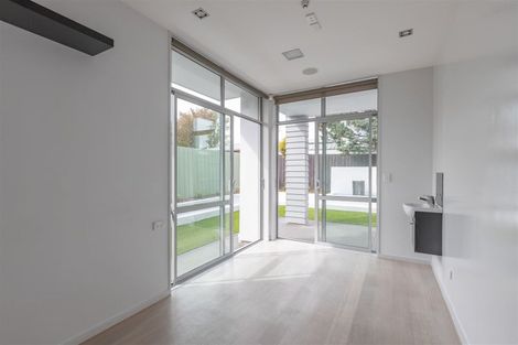 Photo of property in 8a Rotherham Street, Riccarton, Christchurch, 8041