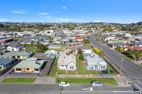 Photo of property in 16 Argyle Street, Balclutha, 9230