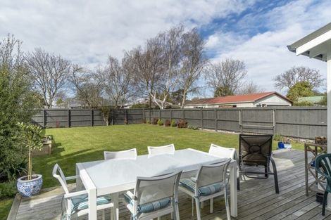 Photo of property in 158 Hills Road, Edgeware, Christchurch, 8013