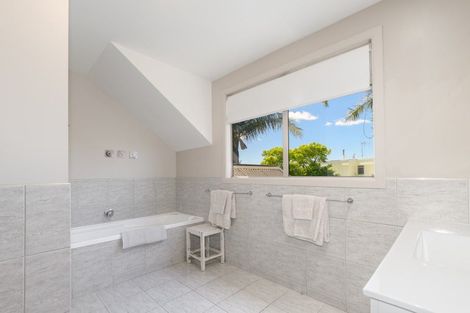 Photo of property in 228b Welcome Bay Road, Welcome Bay, Tauranga, 3112