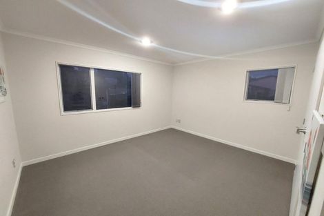 Photo of property in 6 Hilton Close, Fairview Heights, Auckland, 0632