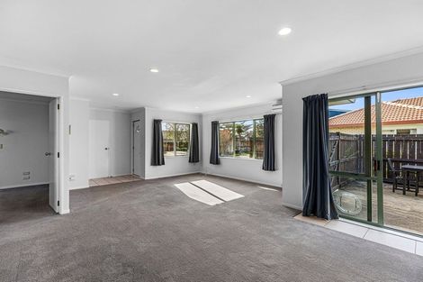 Photo of property in 22 Longstead Avenue, Papamoa Beach, Papamoa, 3118