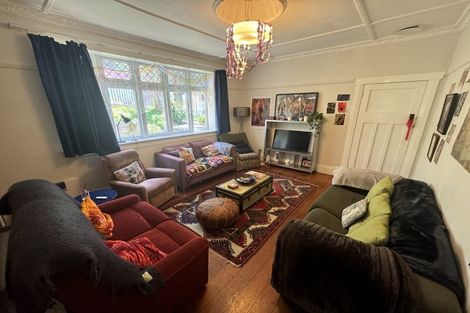 Photo of property in 55 Raroa Road, Kelburn, Wellington, 6012