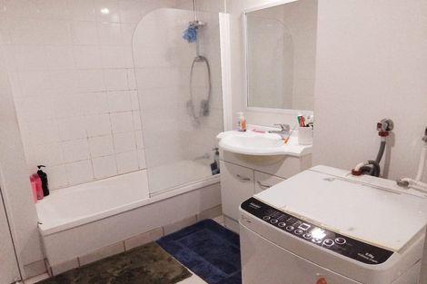 Photo of property in 4f/10 Crown Lynn Place, New Lynn, Auckland, 0600