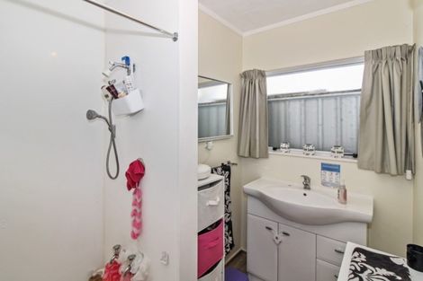 Photo of property in 42a Fitzroy Road, Fitzroy, New Plymouth, 4312