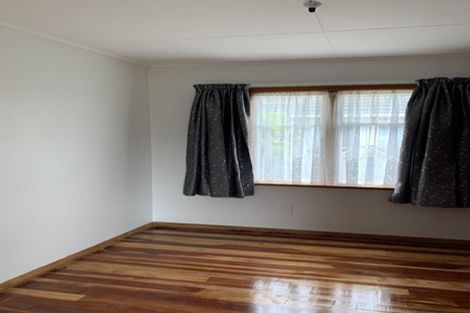 Photo of property in 17 Sunny Grove, Wainuiomata, Lower Hutt, 5014
