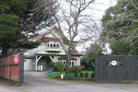 Photo of property in 156 Russell Street, Palmerston North, 4414