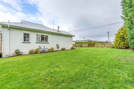 Photo of property in 11 Duncan Street, Tokanui, 9884