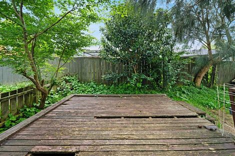 Photo of property in 13 Landow Place, Henderson, Auckland, 0612