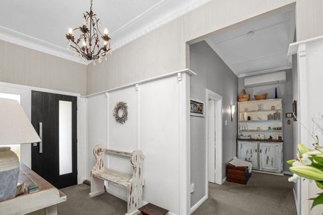 Photo of property in 9 Kelso Street, Roxburgh, 9500