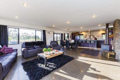 Photo of property in 289b Tutaki Road, Kelvin Grove, Palmerston North, 4470