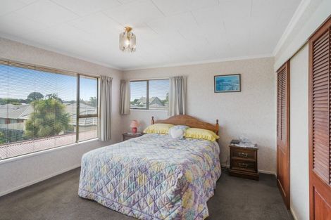 Photo of property in 1/17 Nyoli Street, Northcote, Christchurch, 8052
