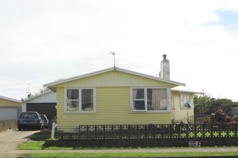 Photo of property in 144 Cracroft Street, Waitara, 4320