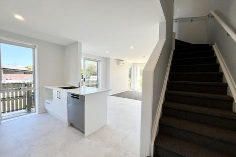 Photo of property in 12a Greenock Road, Ranui, Auckland, 0612