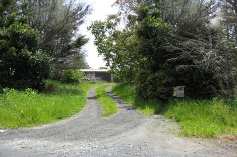 Photo of property in 47 Riverland Road, Kumeu, 0892