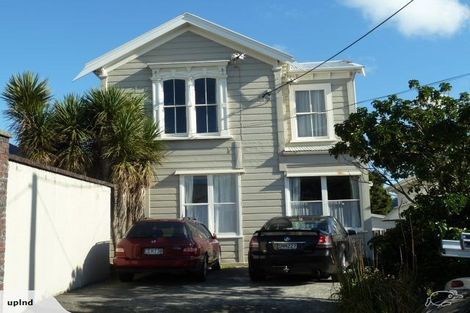 Photo of property in 10 Levy Street, Mount Victoria, Wellington, 6011