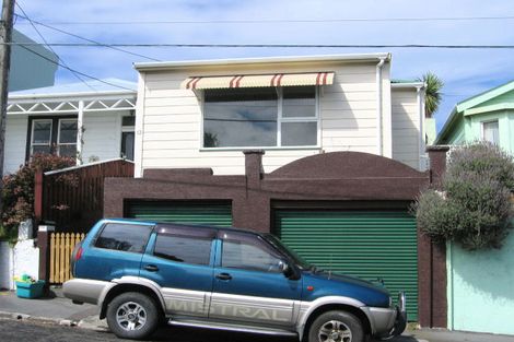 Photo of property in 12 Glendavar Street, Berhampore, Wellington, 6023
