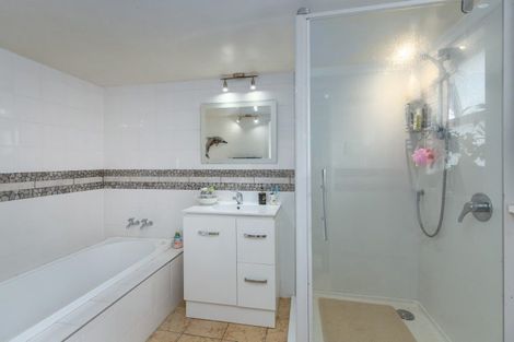 Photo of property in 11 Frederick Street, Carterton, 5713