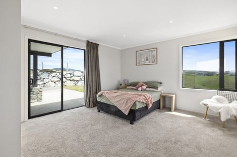 Photo of property in 220 Taieri Peak Road, Meadowbank, Palmerston, 9481