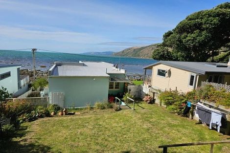 Photo of property in 20 Ocean Parade, Pukerua Bay, 5026