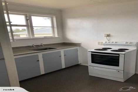 Photo of property in 12 Murch Place, Tawhero, Whanganui, 4500