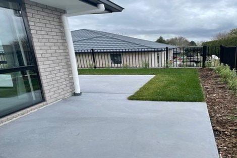 Photo of property in 4 Tangata Way, Omokoroa, 3114