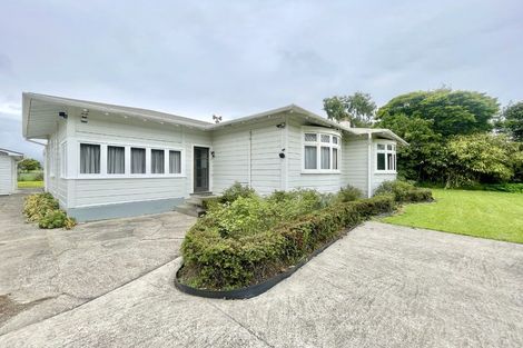 Photo of property in 117 Cd Farm Road, Levin, 5571