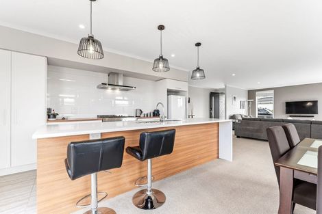 Photo of property in 4 Kiwa Crescent, Gulf Harbour, Whangaparaoa, 0930