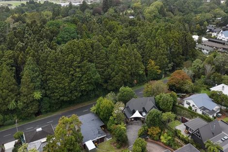 Photo of property in 38 Brooklands Road, Brooklands, New Plymouth, 4310