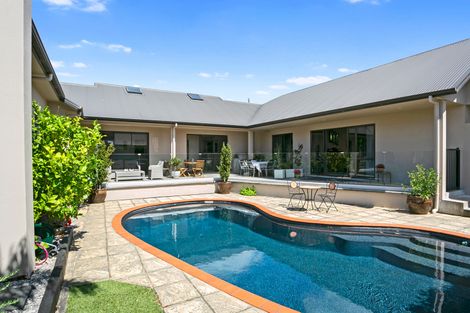 Photo of property in 19c Cooper Crescent, Cambridge, 3434