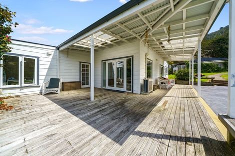 Photo of property in 780 Moonshine Hill Road, Moonshine Valley, Porirua, 5381