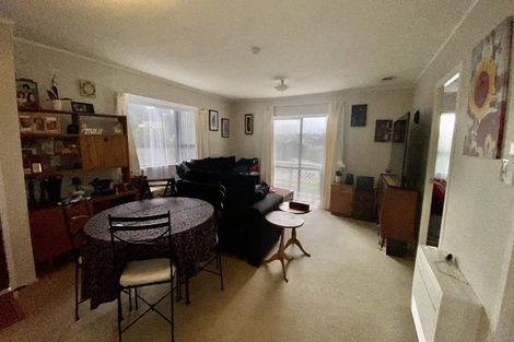Photo of property in 1a Seagull Place, Whitby, Porirua, 5024