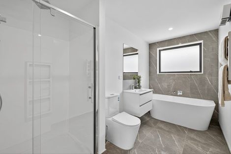 Photo of property in 18 Benrogan Drive, Halswell, Christchurch, 8025