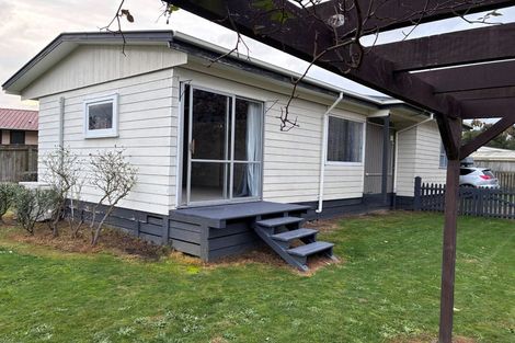Photo of property in 16a Lincoln Street, Ashhurst, 4810