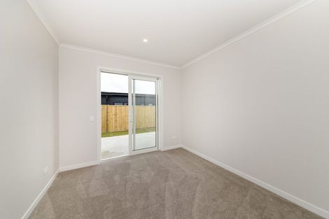 Photo of property in 61 Atlantic Drive, Fitzherbert, Palmerston North, 4410