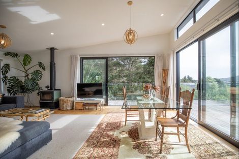 Photo of property in 1 Aroaro Lane, Raglan, 3225