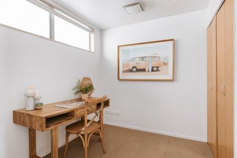 Photo of property in 4/35 Victoria Road, Mount Maunganui, 3116