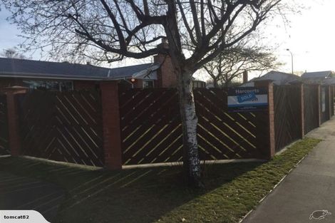 Photo of property in 60 Burnside Crescent, Burnside, Christchurch, 8053