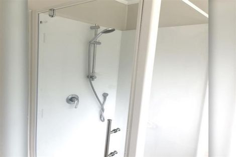 Photo of property in 19 Oreil Avenue, West Harbour, Auckland, 0618