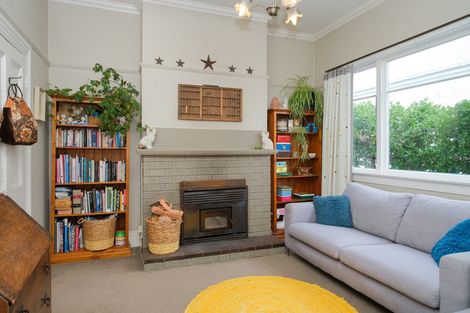 Photo of property in 17 Grove Street, Saint Kilda, Dunedin, 9012