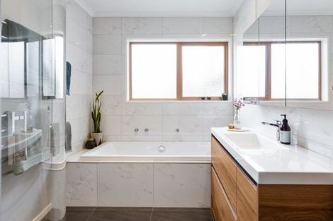 Photo of property in 25 Laurent Place, Greenmeadows, Napier, 4112